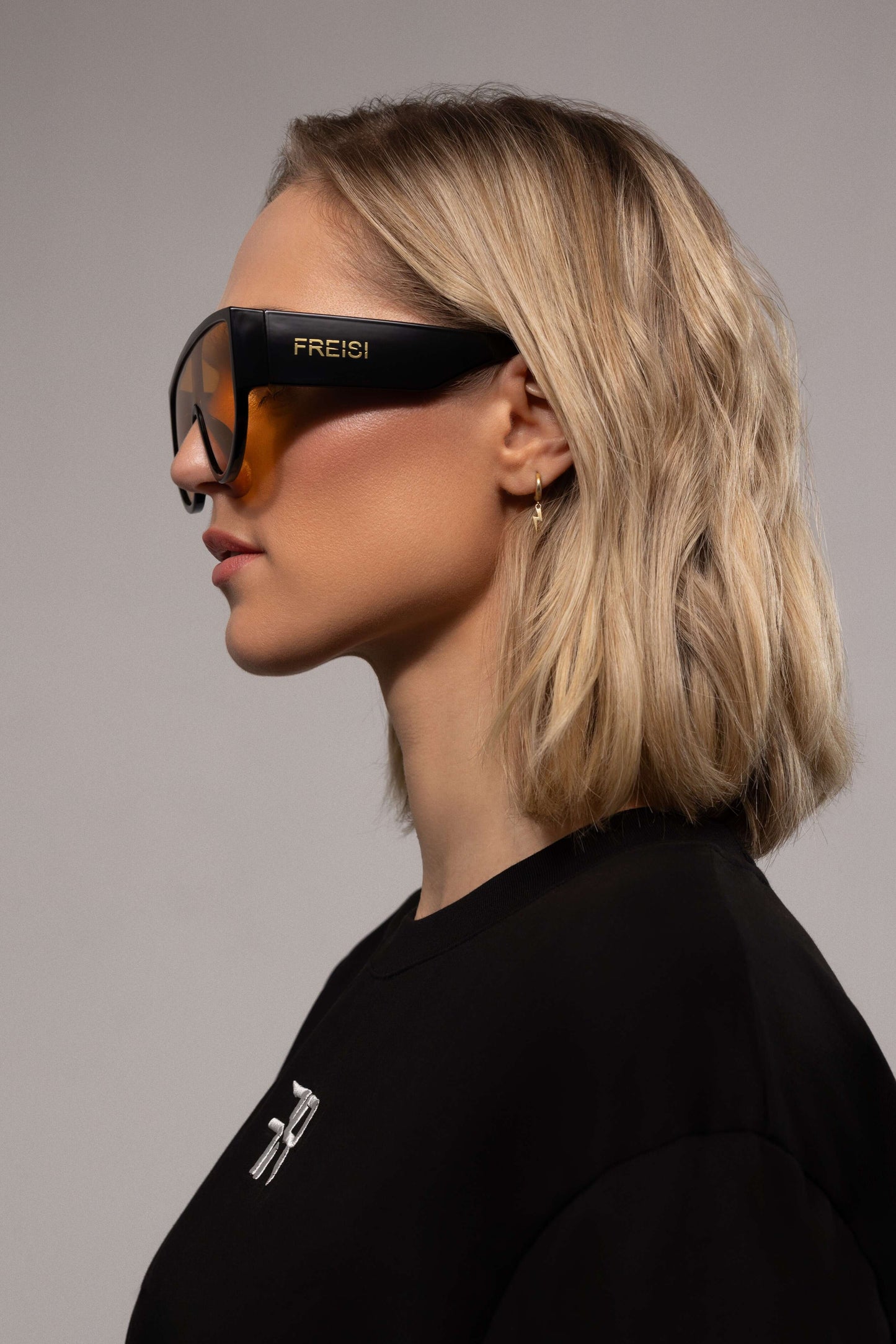 An Sfumato Fancy Style Sunglasses