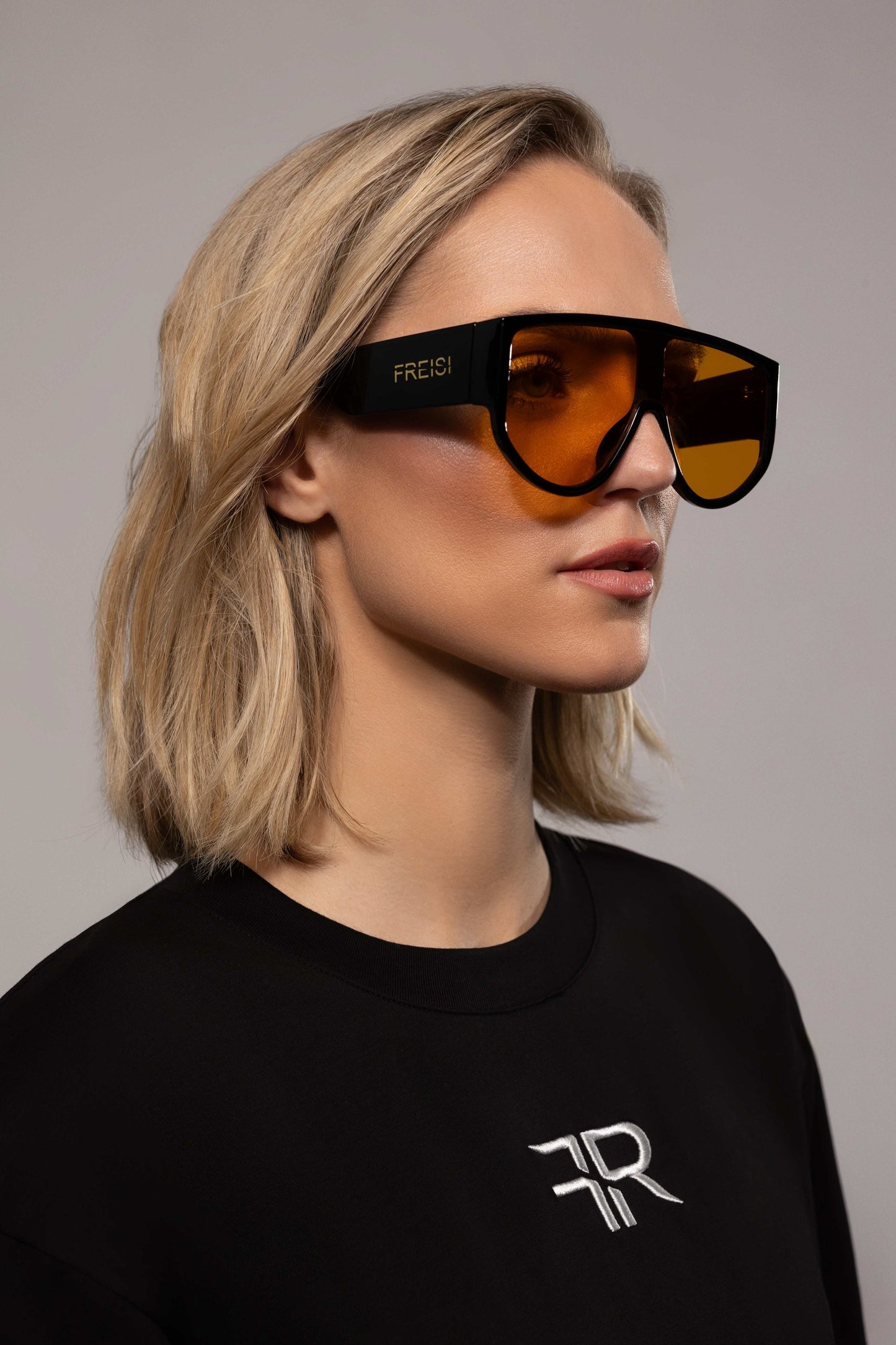 An Sfumato Fancy Style Sunglasses